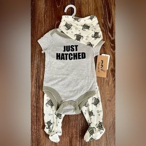 Mini Heroes 3 Piece “Just Hatched” Set - Body Suit, Footed Pant, Bib - 6 Months